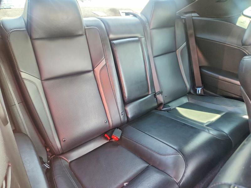 55467246 :رقم المزاد ، 2C3CDZAGXJH111013 vin ، 2018 Dodge Challenger مزاد بيع