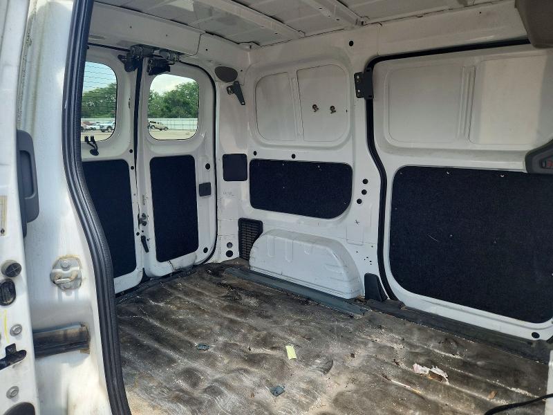 56709766 :رقم المزاد ، 3N6CM0KN3FK703987 vin ، 2015 Nissan Nv200 مزاد بيع
