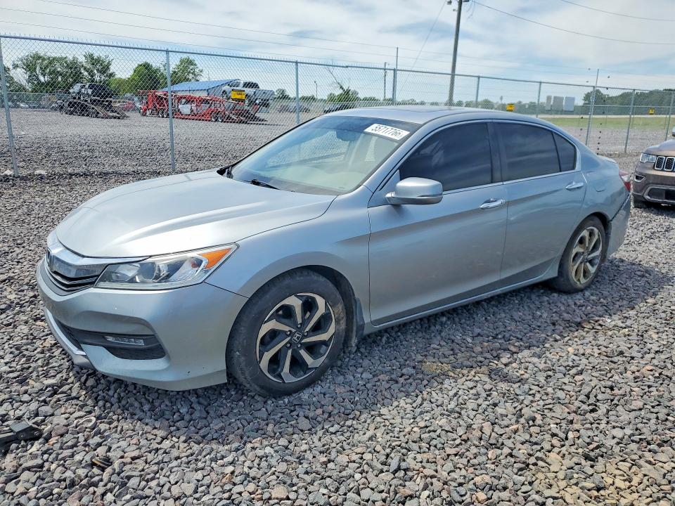 Auction sale of the 2017 Honda Accord, vin: 1HGCR2F8XHA254981, lot number: 55717766