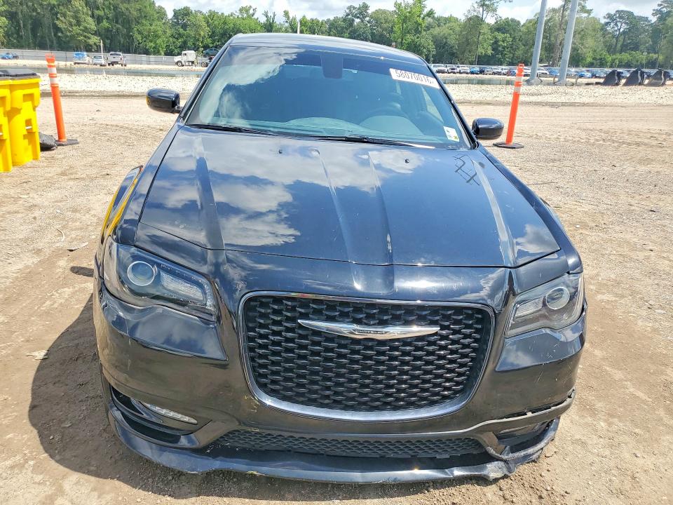 Продаж на аукціоні авто 2019 Chrysler 300, vin: 2C3CCABGXKH517197, номер лоту: 58070016