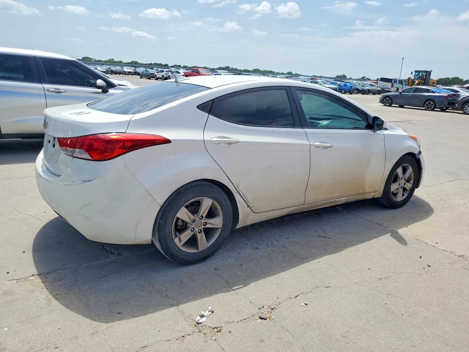 2013 Hyundai Elantra მანქანა იყიდება აუქციონზე, vin: 5NPDH4AE3DH411235, აუქციონის ნომერი: 58640946