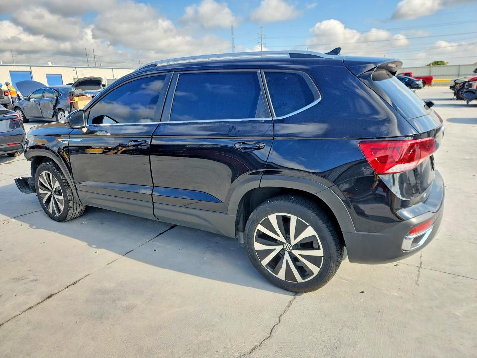 Продажа на аукционе авто 2024 Volkswagen Taos, vin: 3VVEX7B25RM102768, номер лота: 55838876