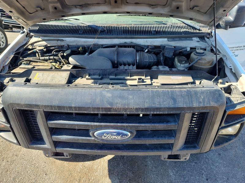 56529146 :رقم المزاد ، 1FTNE24L28DB32298 vin ، 2008 Ford Econoline مزاد بيع