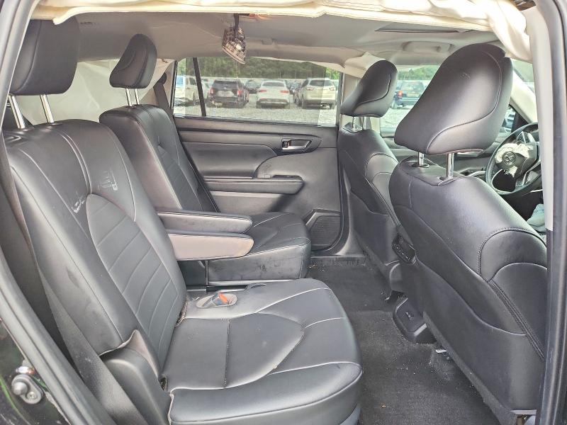 Продаж на аукціоні авто 2023 Toyota Highlander, vin: 5TDKDRAH5PS522880, номер лоту: 57426026