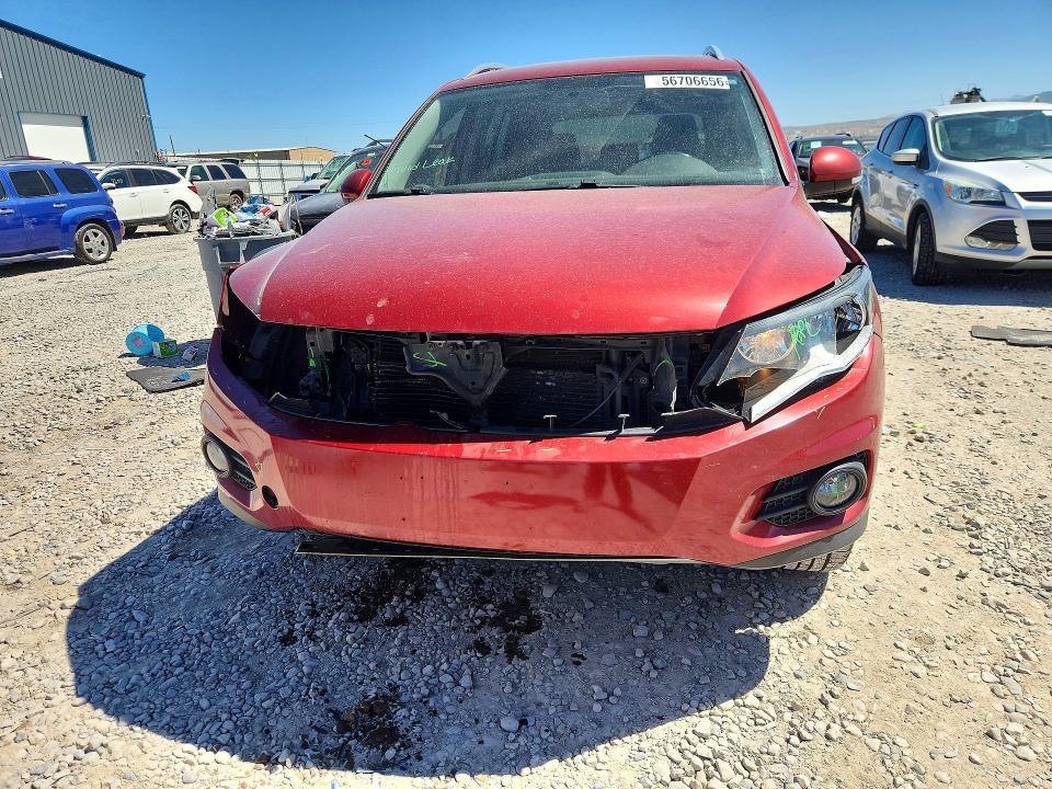 2014 Volkswagen Tiguan მანქანა იყიდება აუქციონზე, vin: WVGBV3AXXEW121609, აუქციონის ნომერი: 56706656