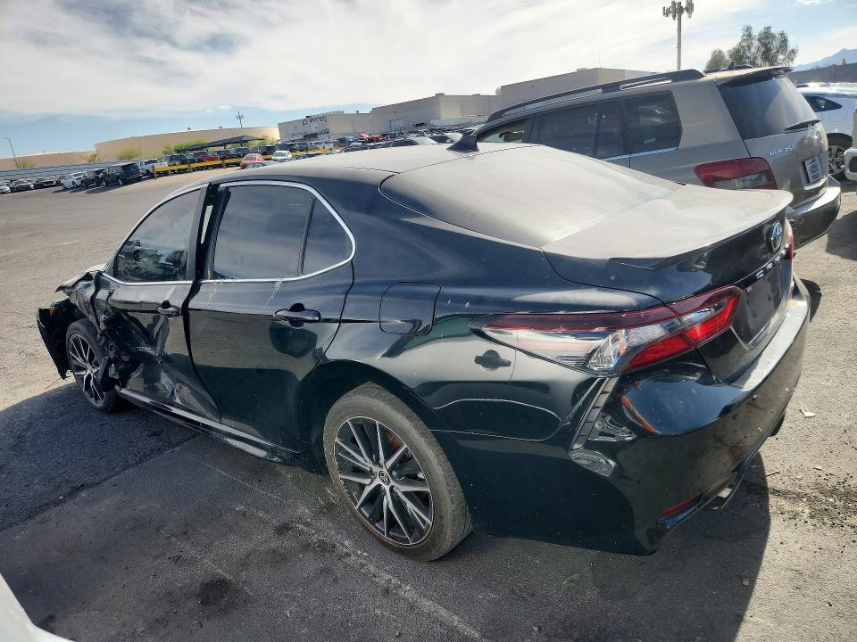 Продаж на аукціоні авто 2022 Toyota Camry, vin: 4T1G11AK1NU690533, номер лоту: 55467196