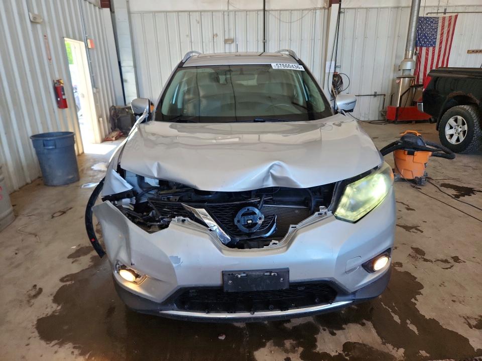 2015 Nissan Rogue მანქანა იყიდება აუქციონზე, vin: 5N1AT2MV3FC866355, აუქციონის ნომერი: 57860436