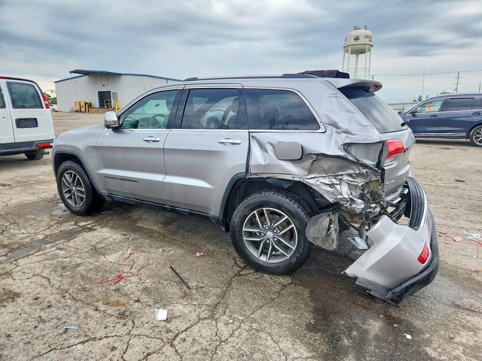 58742016 :رقم المزاد ، 1C4RJFBGXHC828486 vin ، 2017 Jeep Grand Cherokee مزاد بيع
