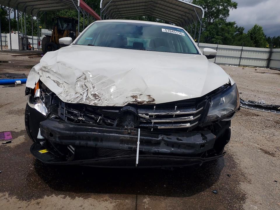 2015 Volkswagen Passat მანქანა იყიდება აუქციონზე, vin: 1VWAT7A31FC106183, აუქციონის ნომერი: 57645116