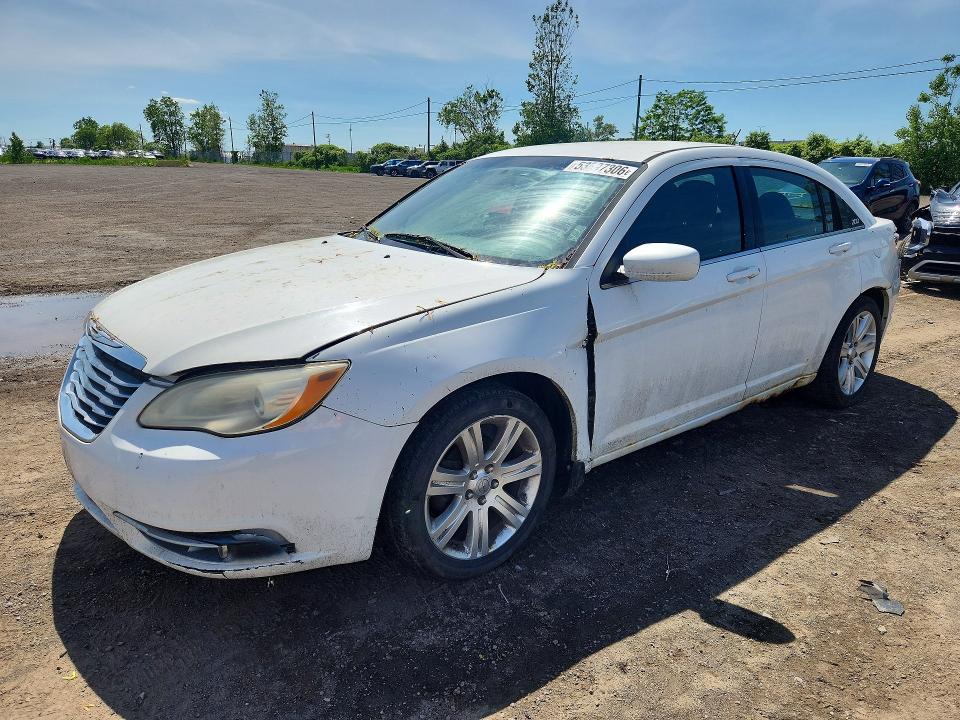 2013 Chrysler 200 მანქანა იყიდება აუქციონზე, vin: 1C3CCBBB4DN673854, აუქციონის ნომერი: 53597306
