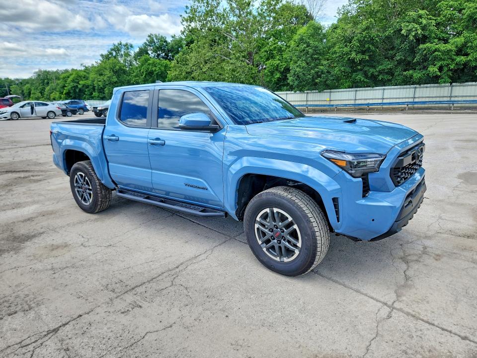 2026 Toyota Tacoma მანქანა იყიდება აუქციონზე, vin: 3TMLB5JN9TM214811, აუქციონის ნომერი: 57213256
