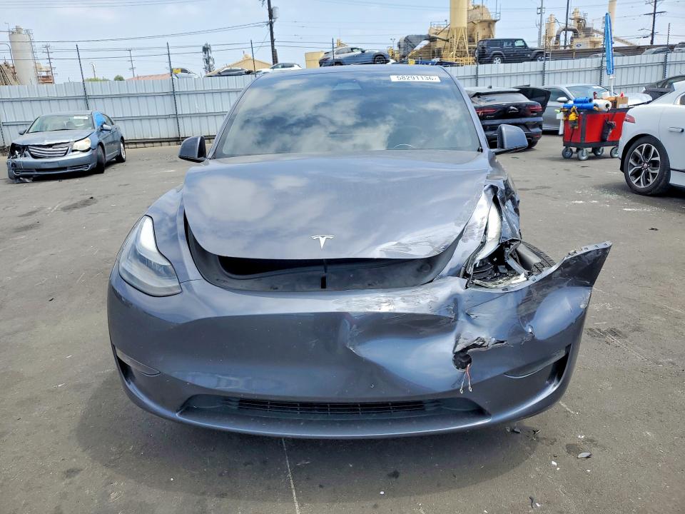 58291136 :رقم المزاد ، 7SAYGAEE3PF618601 vin ، 2023 Tesla Model Y مزاد بيع