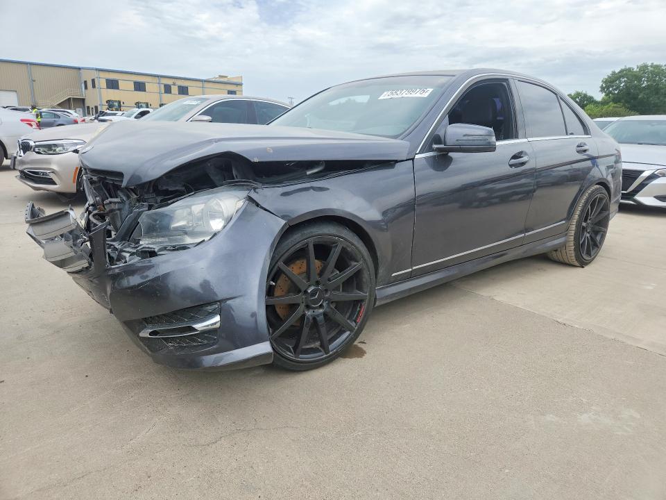 Продажа на аукционе авто 2013 Mercedes-benz C, vin: WDDGF4HB9DR264996, номер лота: 58379976