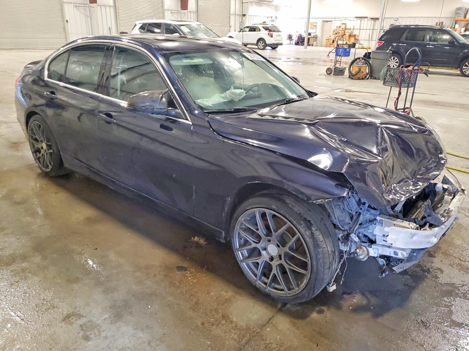 56783386 :رقم المزاد ، WBA3B5C59DF599010 vin ، 2013 Bmw 328 مزاد بيع