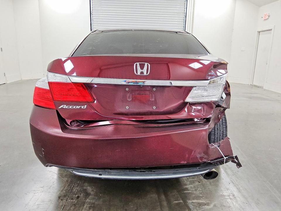 2015 Honda Accord მანქანა იყიდება აუქციონზე, vin: 1HGCR2F38FA223780, აუქციონის ნომერი: 57385626