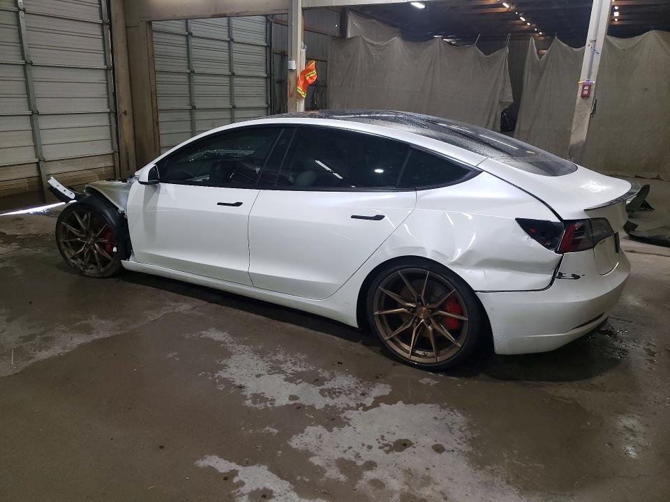 2020 Tesla Model 3 მანქანა იყიდება აუქციონზე, vin: 5YJ3E1EC9LF624800, აუქციონის ნომერი: 56315536