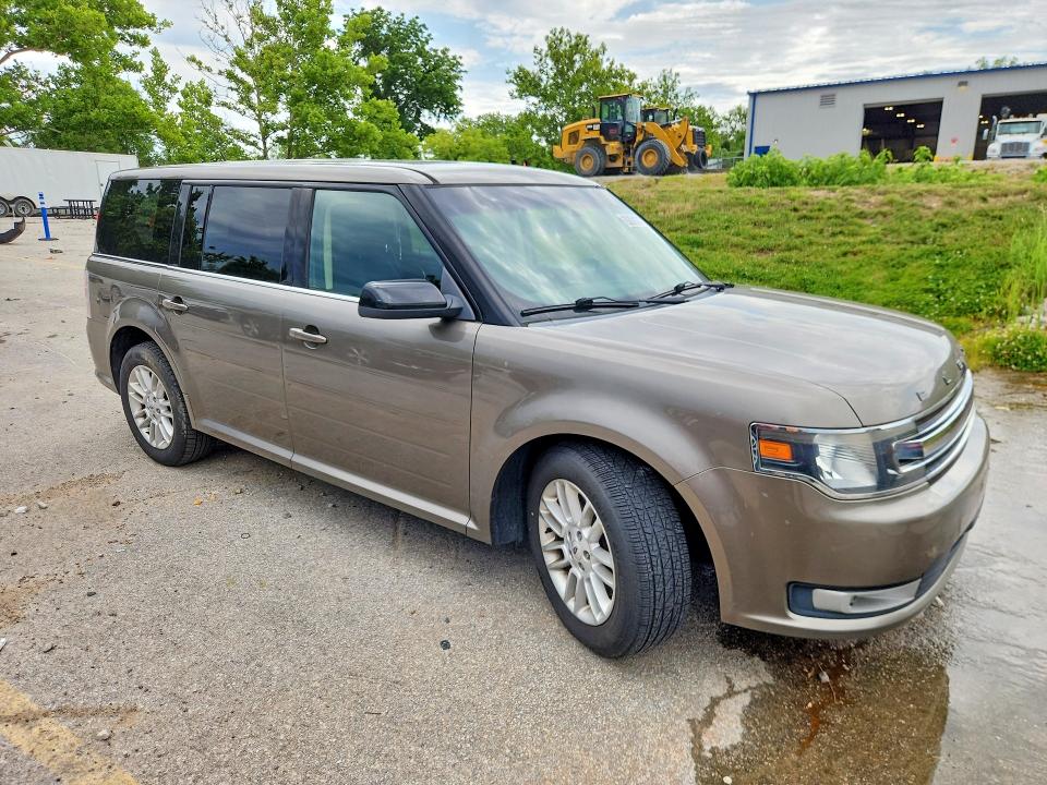 57678366 :رقم المزاد ، 2FMGK5C8XDBD14102 vin ، 2013 Ford Flex مزاد بيع