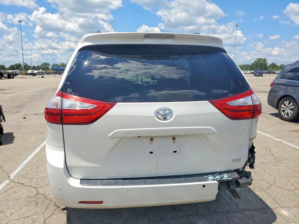 Продаж на аукціоні авто 2015 Toyota Sienna, vin: 5TDYK3DC0FS677915, номер лоту: 57662166
