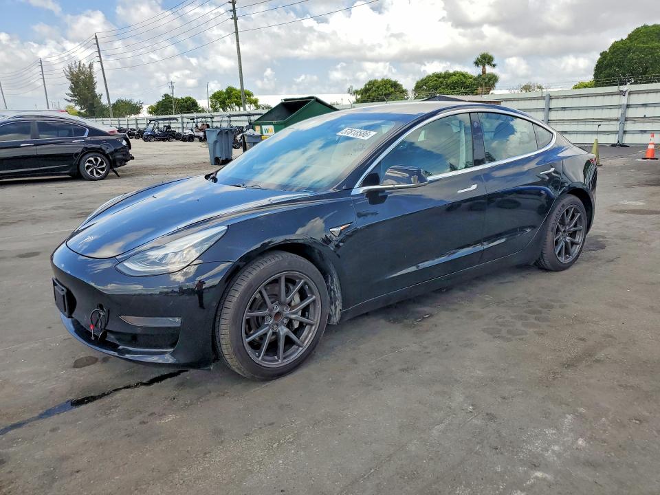 Продажа на аукционе авто 2019 Tesla Model 3, vin: 5YJ3E1EAXKF416096, номер лота: 57818586