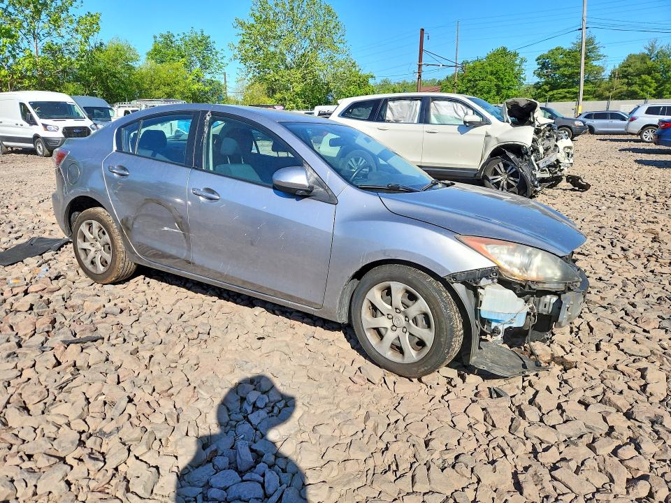 2011 Mazda 3 მანქანა იყიდება აუქციონზე, vin: JM1BL1UG5B1397537, აუქციონის ნომერი: 55675966