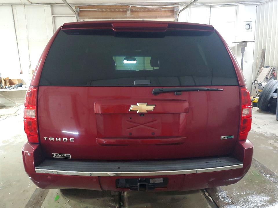 56947646 :رقم المزاد ، 1GNSKCE09BR262800 vin ، 2011 Chevrolet Tahoe مزاد بيع