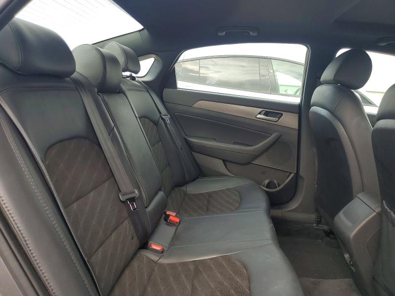 58373426 :رقم المزاد ، 5NPE34AB6JH667504 vin ، 2018 Hyundai Sonata مزاد بيع
