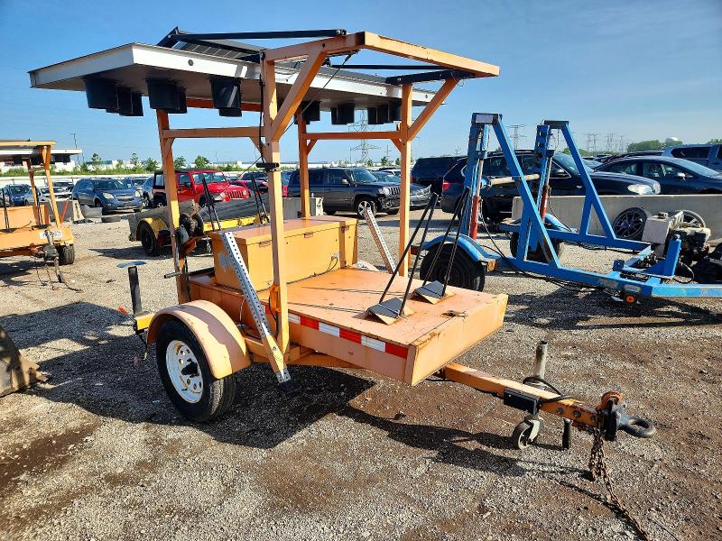 53879736 :رقم المزاد ، 1T9US0615FS054090 vin ، 2015 Other Utility Trailer مزاد بيع