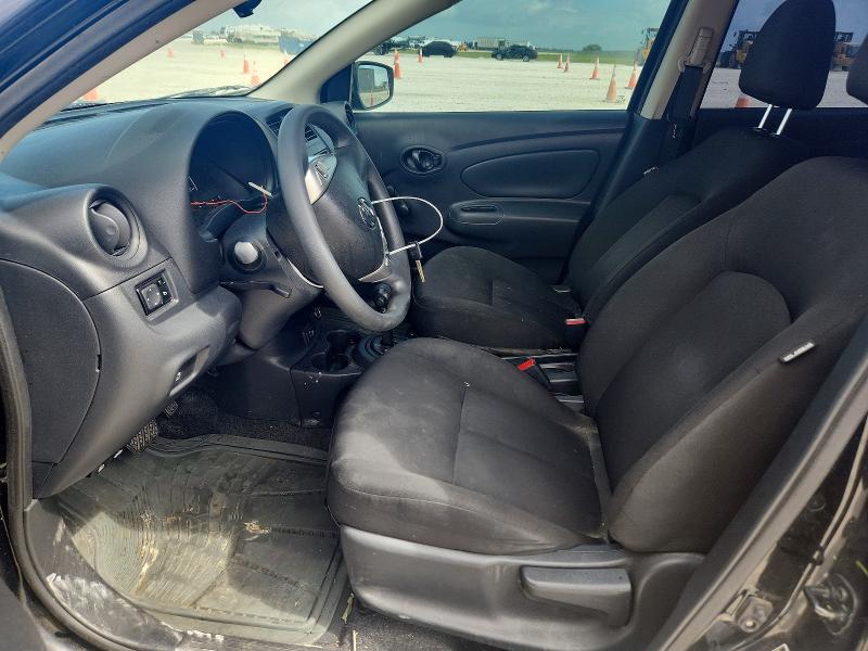 58638876 :رقم المزاد ، 3N1CN7AP4KL811618 vin ، 2019 Nissan Versa مزاد بيع