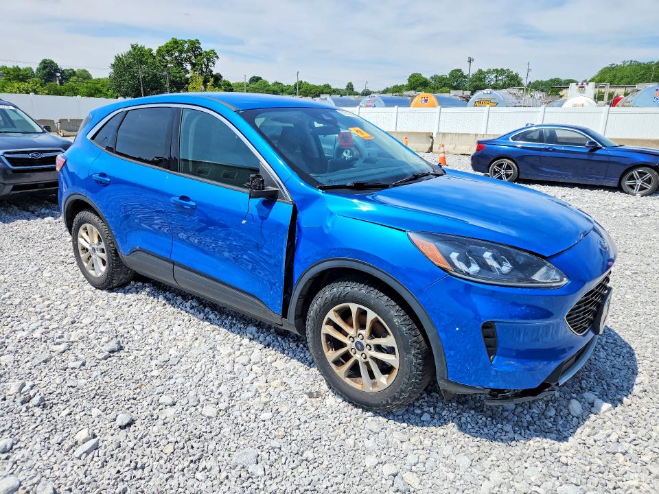 56503586 :رقم المزاد ، 1FMCU0G63LUC35013 vin ، 2020 Ford Escape مزاد بيع
