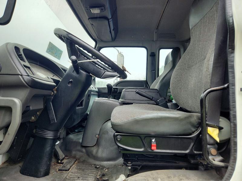 57242396 :رقم المزاد ، 4GTJ6F1377F700215 vin ، 2007 Isuzu Unknown مزاد بيع