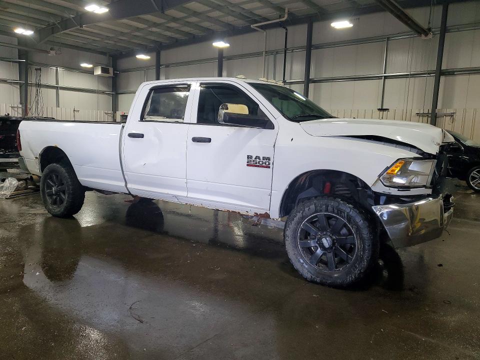 56512366 :رقم المزاد ، 3C6UR5HLXGG260499 vin ، 2016 Ram 2500 مزاد بيع