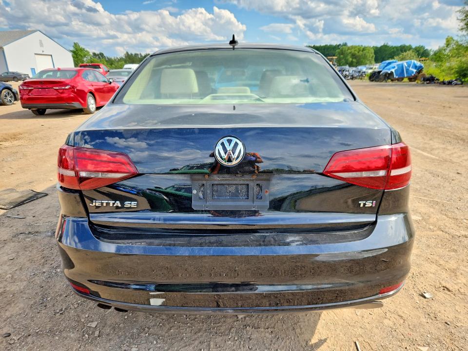 57169796 :رقم المزاد ، 3VWDB7AJ9HM339597 vin ، 2017 Volkswagen Jetta مزاد بيع