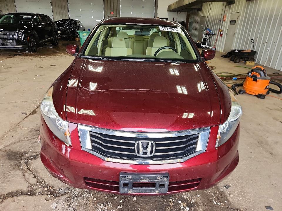 2008 Honda Accord მანქანა იყიდება აუქციონზე, vin: 1HGCP26438A087527, აუქციონის ნომერი: 56720036
