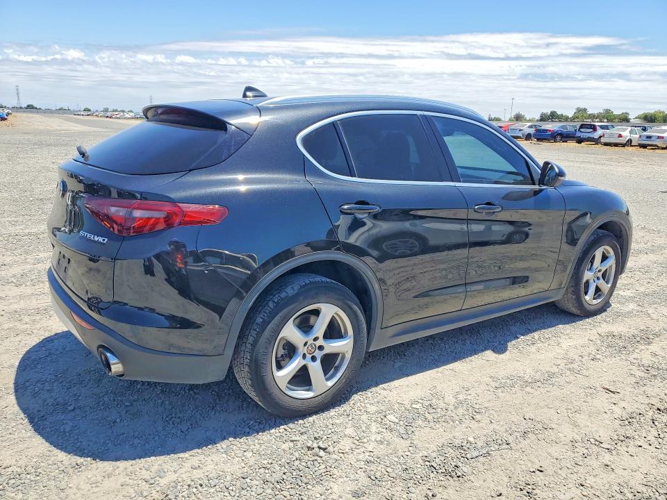 Продаж на аукціоні авто 2018 Alfa Romeo Stelvio, vin: ZASFAKAN8J7C24310, номер лоту: 59166396