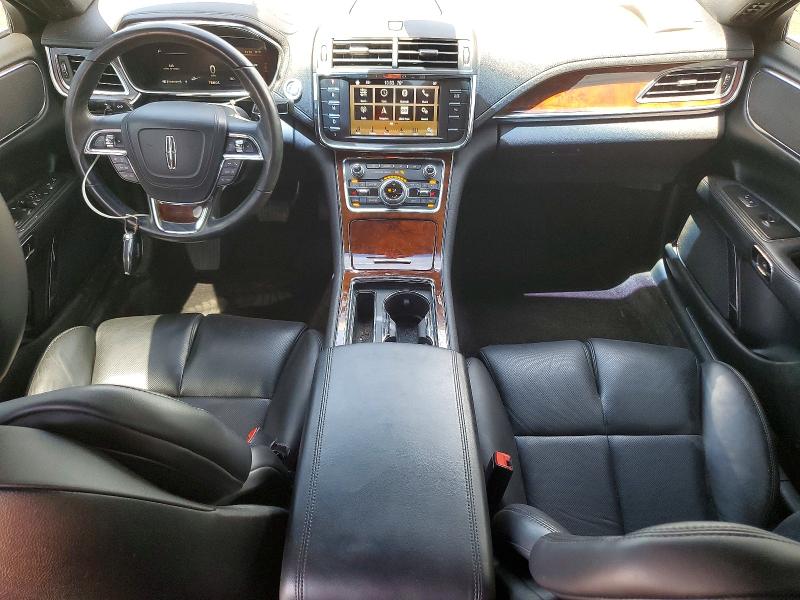 54646546 :رقم المزاد ، 1LN6L9TP3H5605137 vin ، 2017 Lincoln Continental مزاد بيع