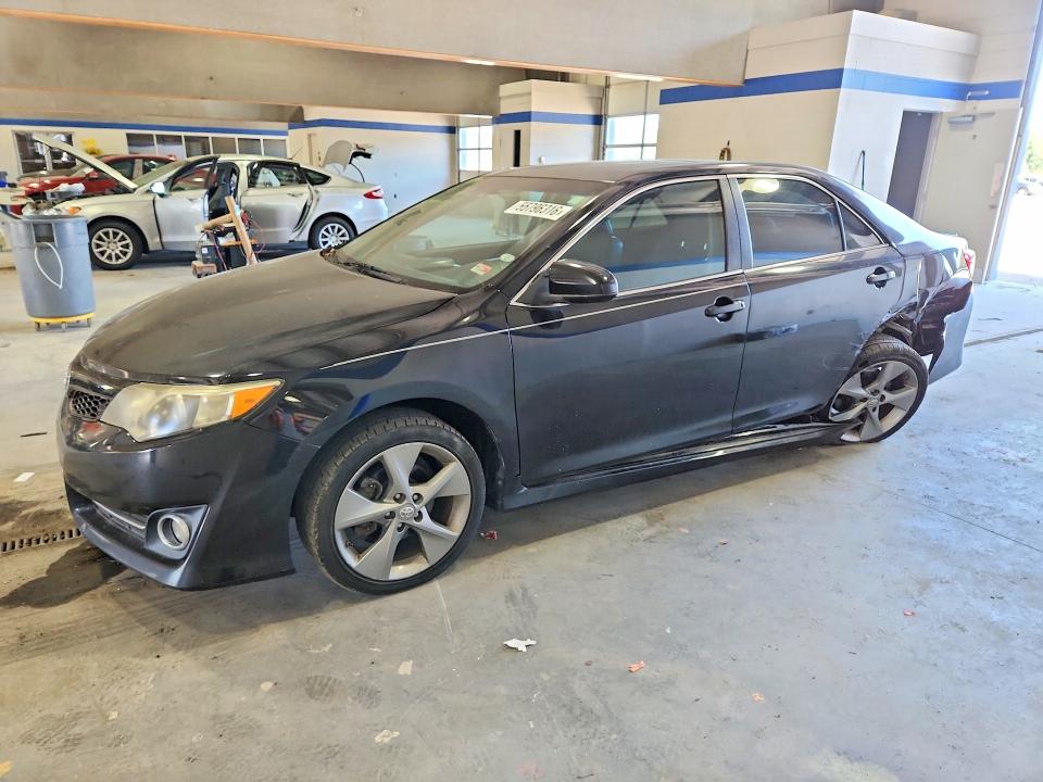 Aukcja sprzedaży 2014 Toyota Camry, vin: 4T1BF1FK2EU400577, numer aukcji: 55796316