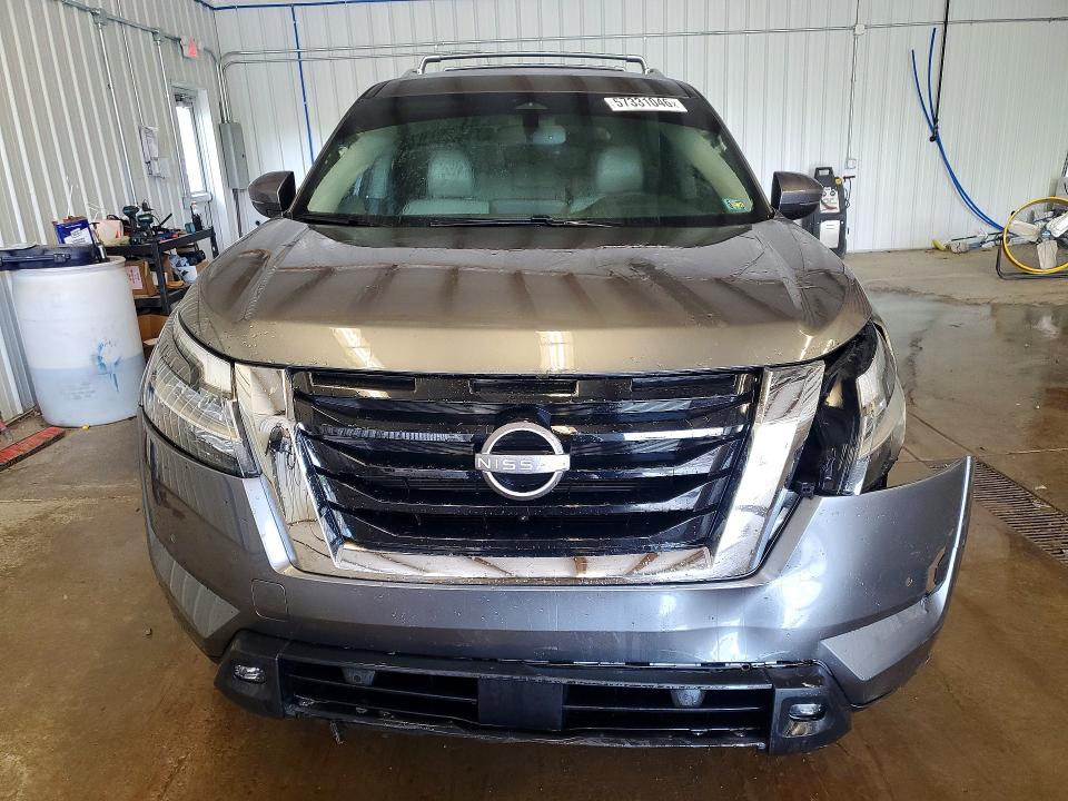 57331046 :رقم المزاد ، 5N1DR3CC1NC220988 vin ، 2022 Nissan Pathfinder مزاد بيع
