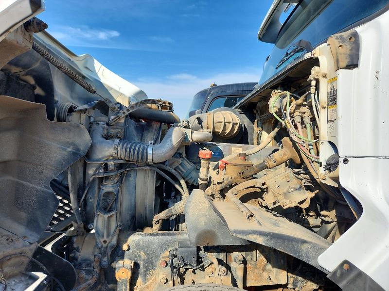 Продаж на аукціоні авто 2009 Volvo Vhd, vin: 4V5K99EJ09N270351, номер лоту: 61433476