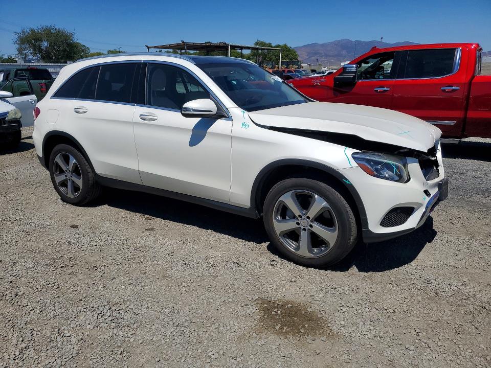 57227406 :رقم المزاد ، WDC0G4JB8HF193374 vin ، 2017 Mercedes-benz Glc مزاد بيع