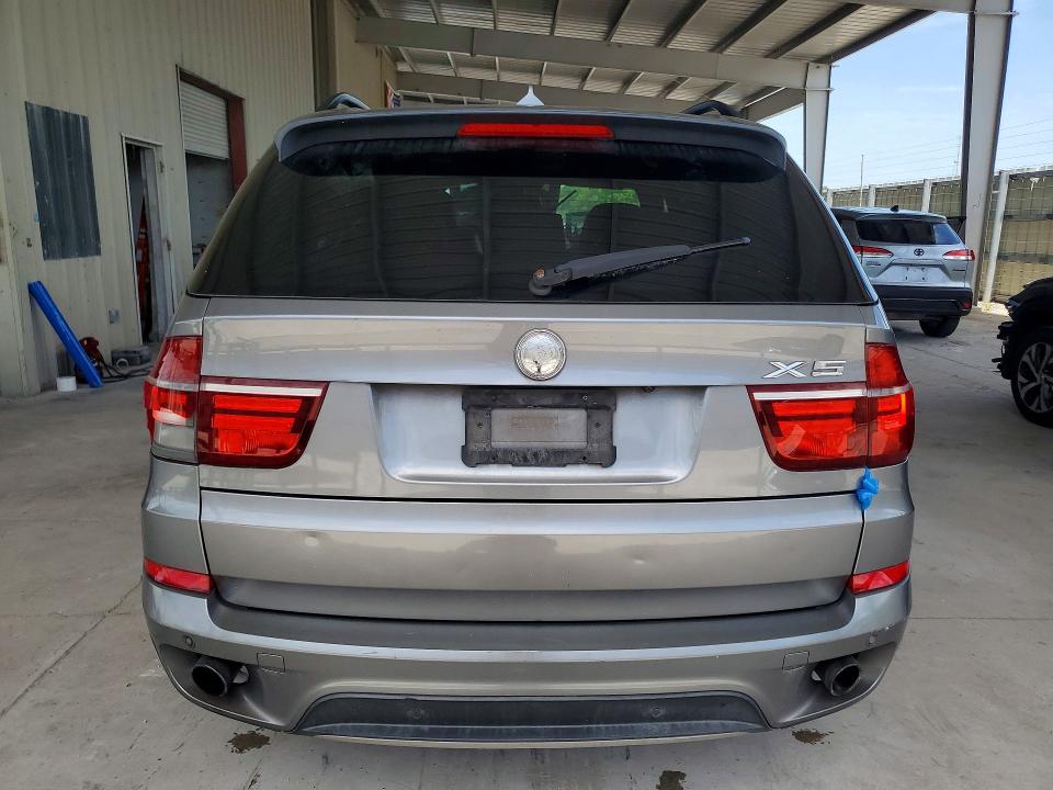 55822526 :رقم المزاد ، 5UXZV4C51CL745591 vin ، 2012 Bmw X5 مزاد بيع