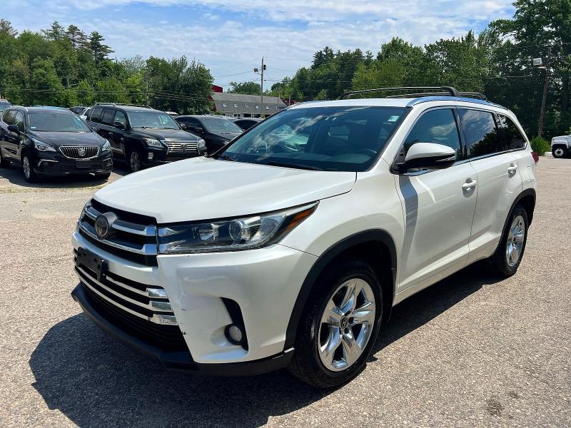 58083736 :رقم المزاد ، 5TDDZRFH2JS908604 vin ، 2018 Toyota Highlander مزاد بيع