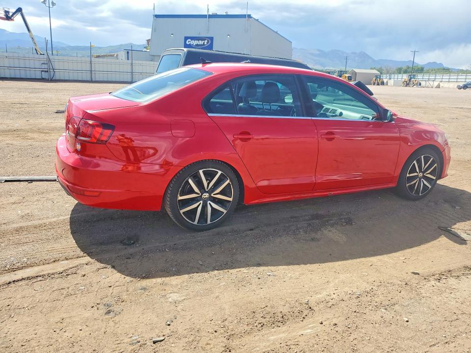 56783896 :رقم المزاد ، 3VW5S7AJ2DM291777 vin ، 2013 Volkswagen Jetta مزاد بيع