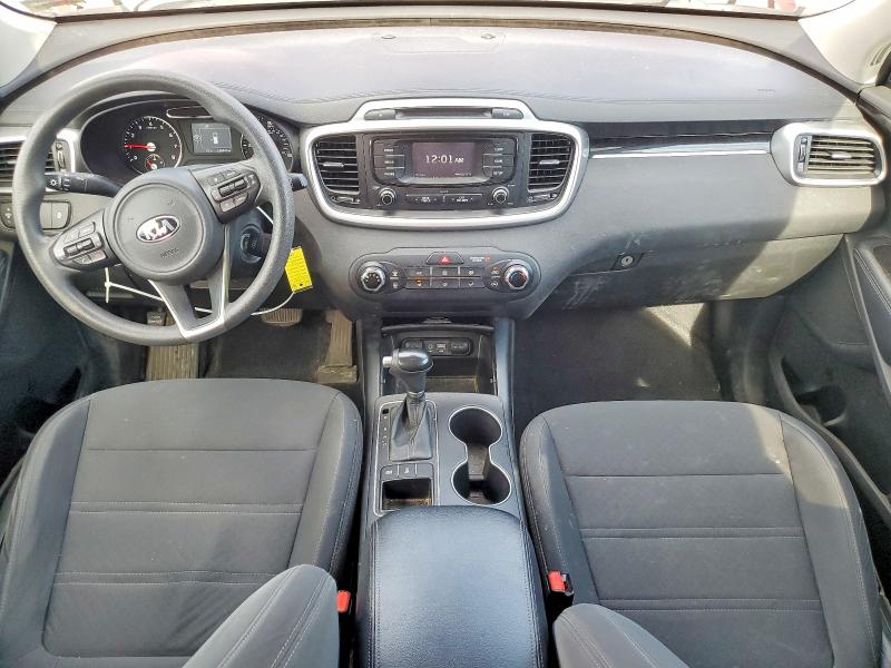 56304246 :رقم المزاد ، 5XYPGDA56HG192722 vin ، 2017 Kia Sorento مزاد بيع