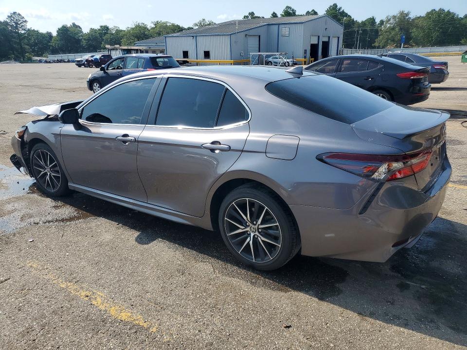Продаж на аукціоні авто 2024 Toyota Camry, vin: 4T1G11AK0RU211444, номер лоту: 73342685
