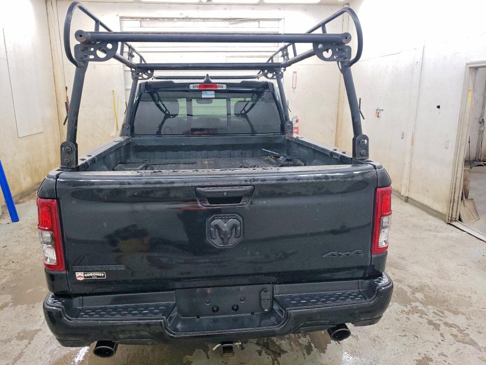 58552026 :رقم المزاد ، 1C6SRFBT5MN821796 vin ، 2021 Ram 1500 مزاد بيع
