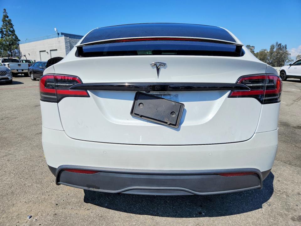 Продажа на аукционе авто 2022 Tesla Model X, vin: 7SAXCAE56NF362491, номер лота: 57375696