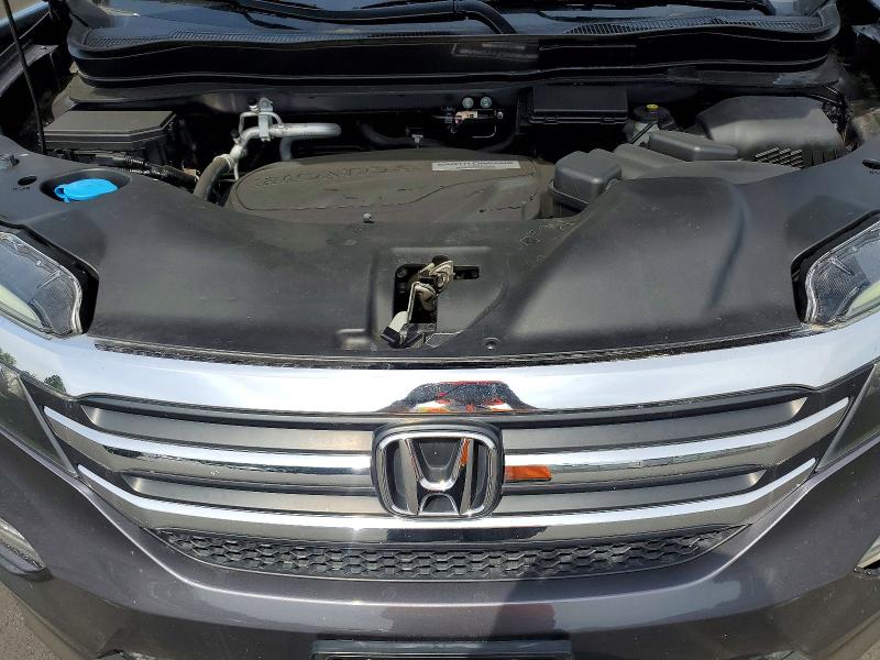 58492516 :رقم المزاد ، 5FNYF6H58JB026529 vin ، 2018 Honda Pilot مزاد بيع