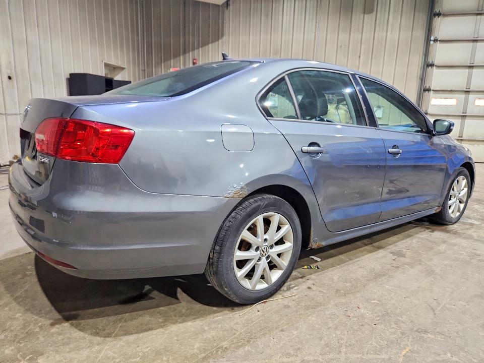 58977566 :رقم المزاد ، 3VWDP7AJ2CM335482 vin ، 2012 Volkswagen Jetta مزاد بيع