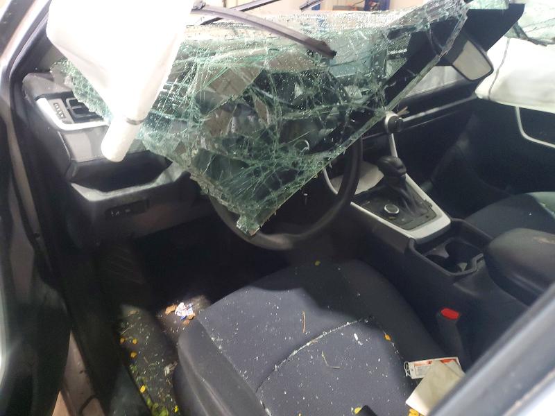 58551666 :رقم المزاد ، 2T3MWRFV1LW053510 vin ، 2020 Toyota Rav4 مزاد بيع