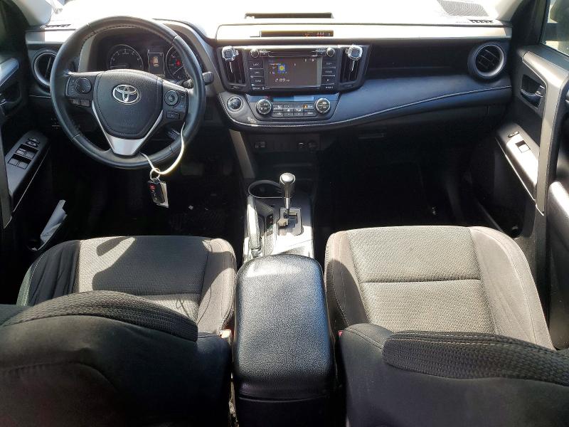 58412966 :رقم المزاد ، 2T3WFREV2JW455513 vin ، 2018 Toyota Rav4 مزاد بيع